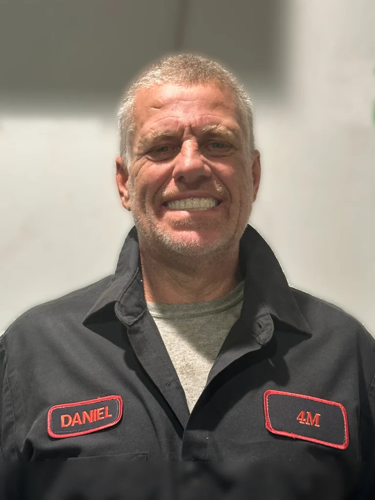 Daniel Suire profle pic